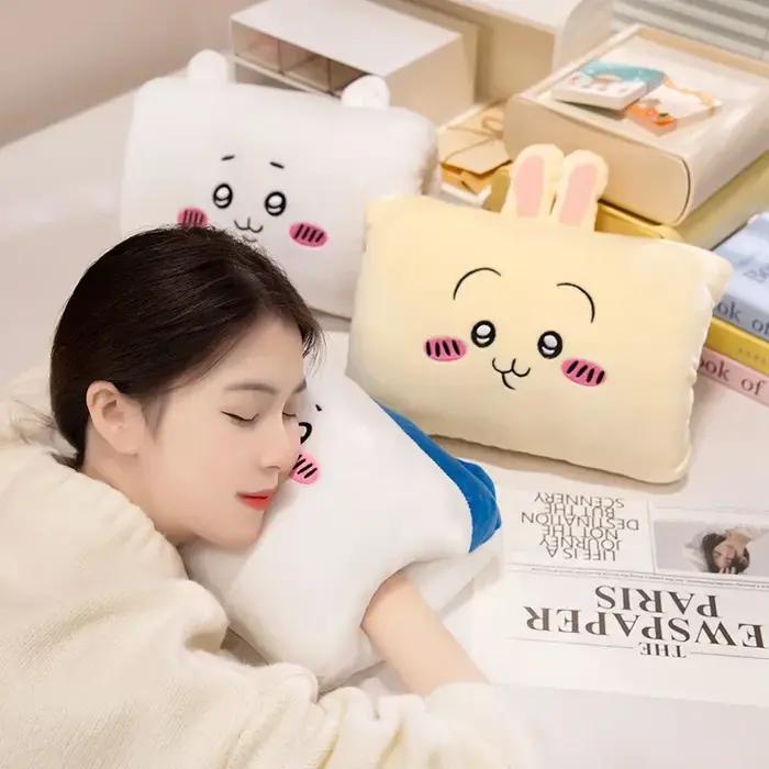 Oreiller chauffant créatif pour les mains, coussin de sieste, jouets en peluche, essentiels de voyag