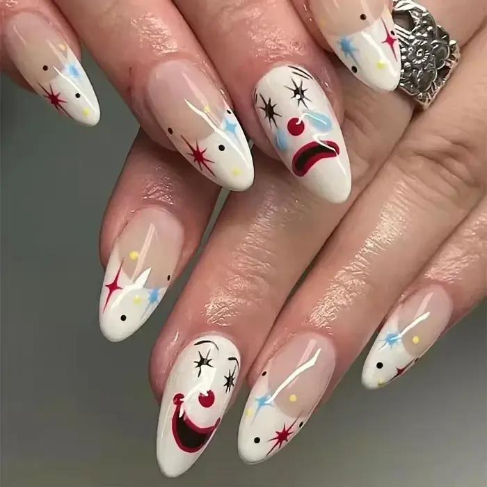 Faux ongles Halloween avec tête d'amande, 24 pièces, faux ongles Clown mignon, couverture complète f