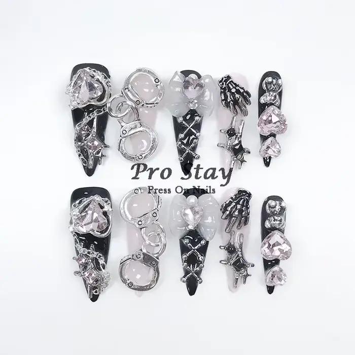 Faux ongles artificiels noirs foncés Y2k, faits à la main, à pression, doux et frais, avec diamant,