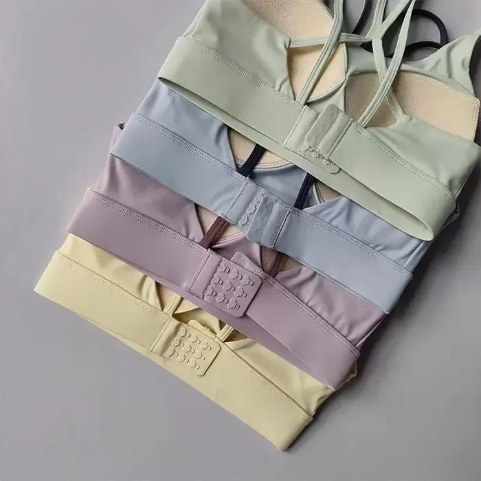 Soutien-gorge de sport une pièce à double bretelles croisées dans le dos, color block, séchage rapid