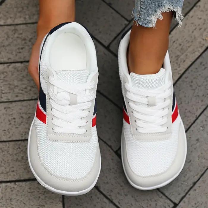 Chaussures pour femmes baskets bout large pieds nus décontracté large dernière mode toile noir plat