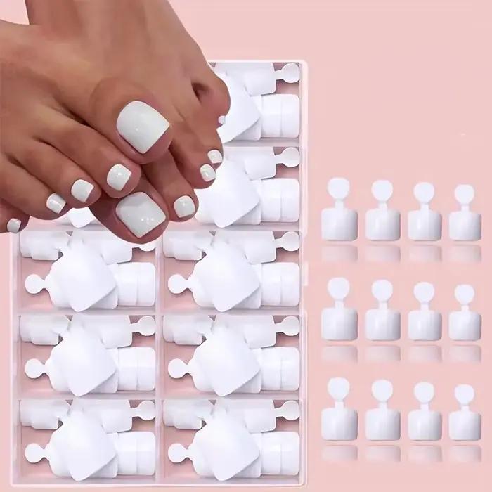 120 pièces améliorent instantané votre look avec un ensemble de faux ongles courts carrés blancs à c