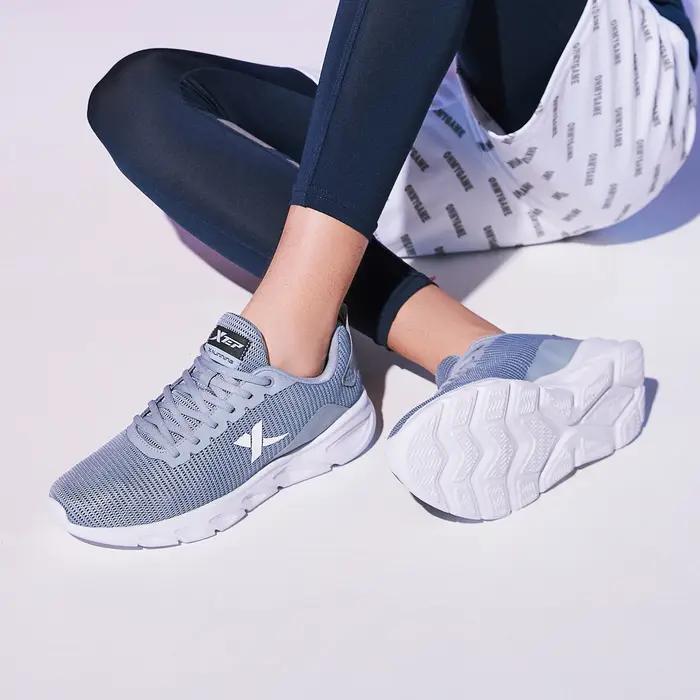 Xtep chaussures de course pour hommes 2025 printemps chaussures de sport absorbant la sueur résistan