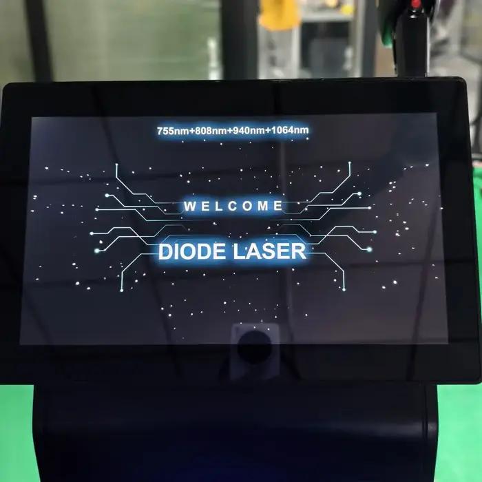 Épilateur laser diode 4500W 940nm 808nm, épilation permanente au laser Alexandrite 755nm 808nm 1064n