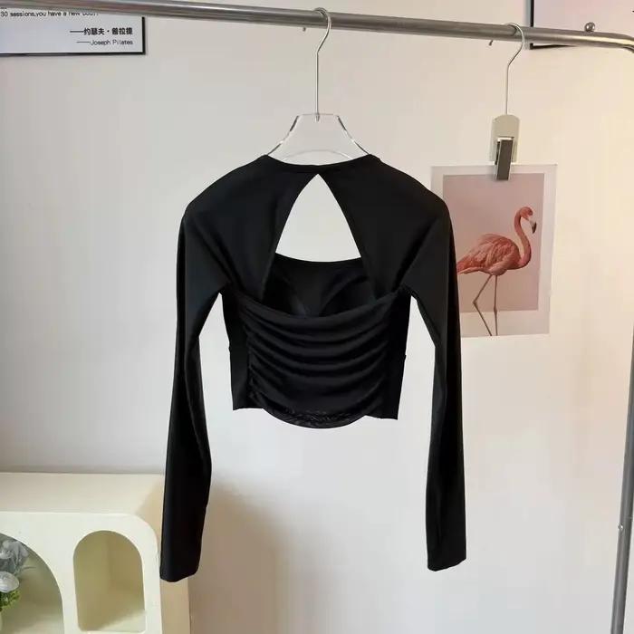 Haut de sport à manches longues pour femmes, avec coussinets de poitrine, vêtements de Yoga, vêtemen