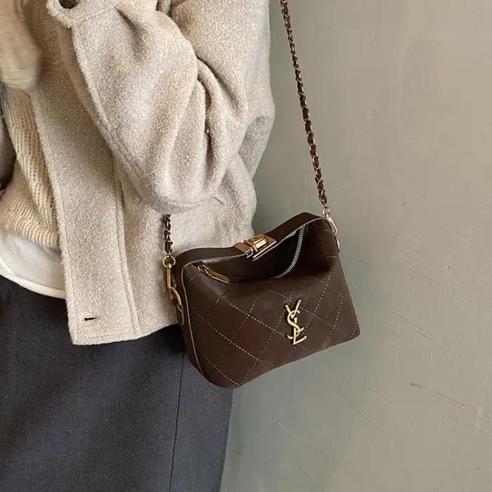 Nouveau sac à chaîne matelassé brodé pour femme, mini sac carré élégant à poignée supérieure, sac à