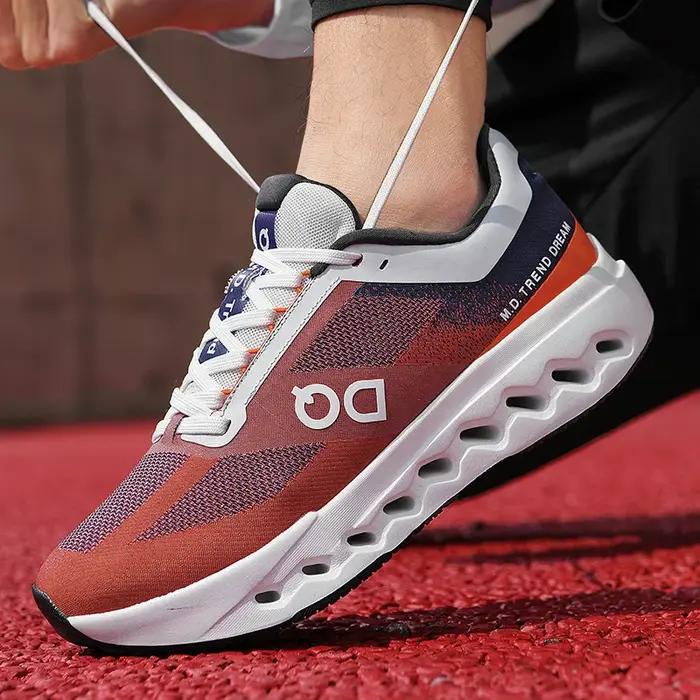 Chaussures de course de haute qualité pour hommes et femmes, baskets de marque respirantes en maille